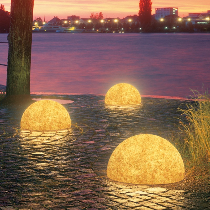 Moonlight Halbkugel Stone Look, mit Eingrabsockel